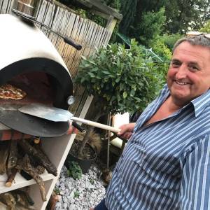 Royal Wood Fired Oven With Stand - Complete SET