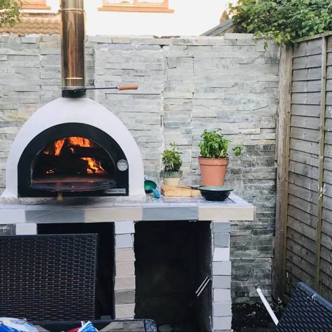 Royal Wood Fired Pizza Oven